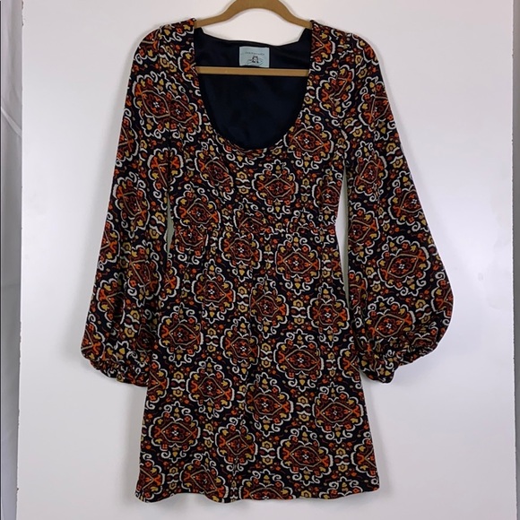 Judith March Dresses & Skirts - Judith March I Bishop Sleeves Mini Dress Large